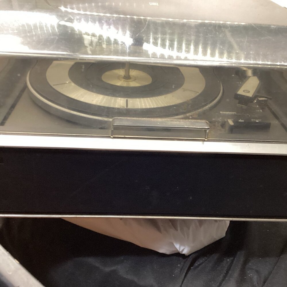 Panasonic Model 300 Vintage Retro Record Player